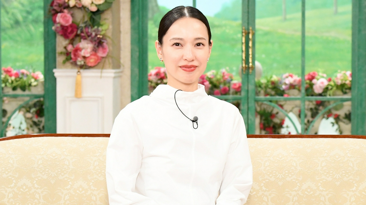 〈戸田恵梨香〉初登場で明かす…亡き父の教えと穏やかな私生活