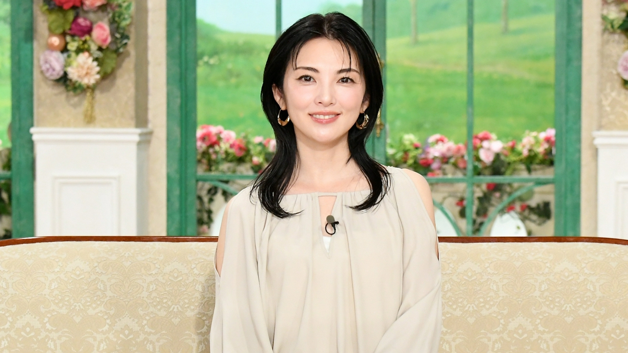 〈田中麗奈〉18年ぶりの登場！6歳の娘はプロデューサー!?