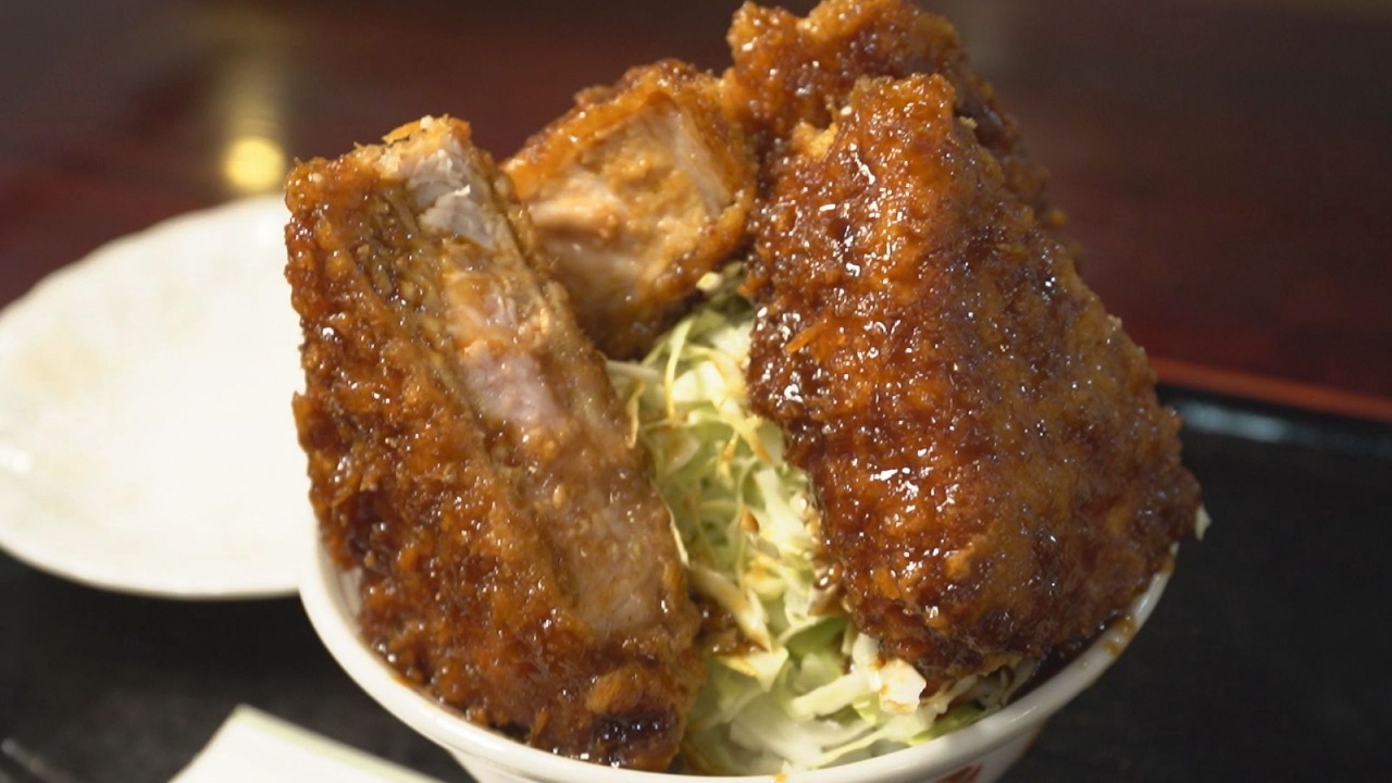 「恵比須カツ丼」“最後まで美味しい大盛り”を追求する名店