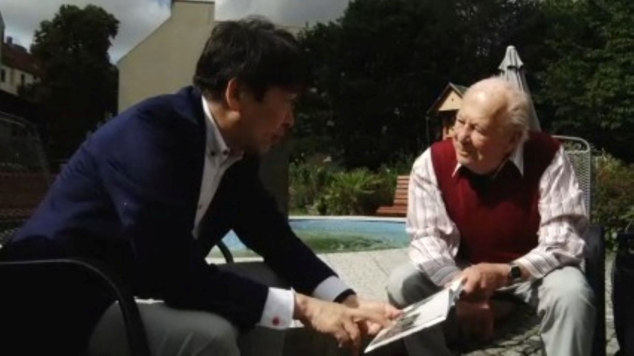 受忍“耐え忍ぶ国”の終わらぬ戦争