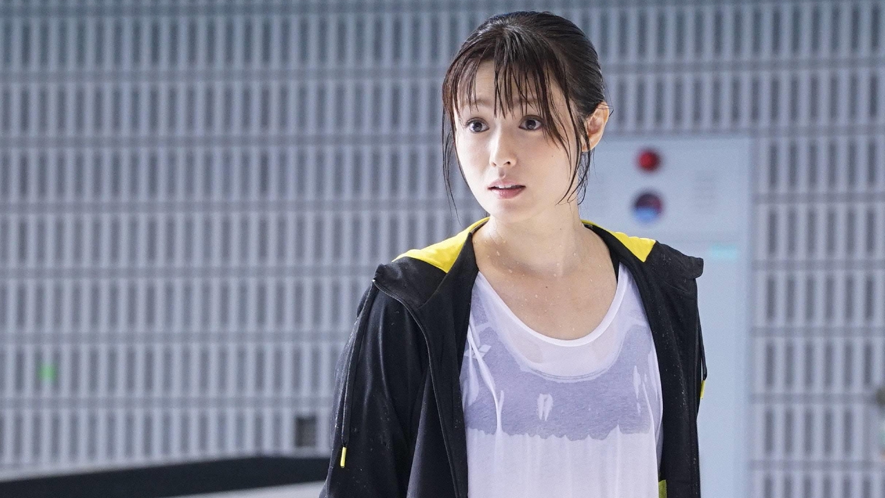 第1話 のぞきたくなる！！ひとつ屋根の下に住む家族達の秘密とは！？